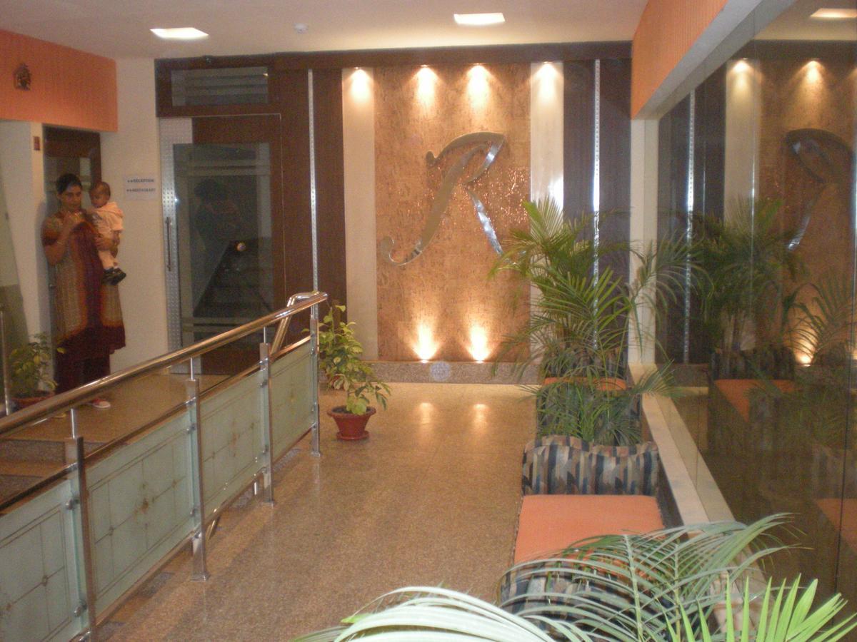 Hotel Rajawas Dibrugarh Exterior photo
