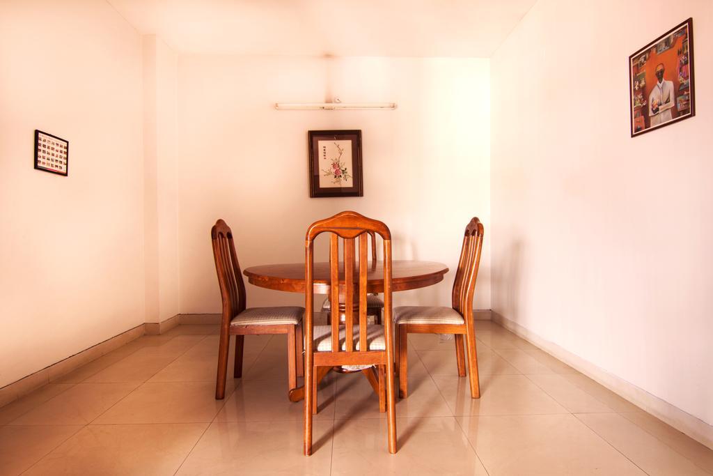 Hotel Rajawas Dibrugarh Exterior photo